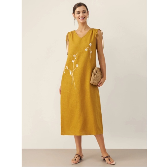 100% Linen Smocked Shoulder Embroidered Maxi Dress BELINE - Picture 1 of 11